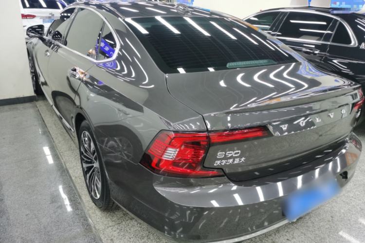 Used Volvo S90 2023 B5 Zhiyi Luxury Edition Rear Left 45 Deg