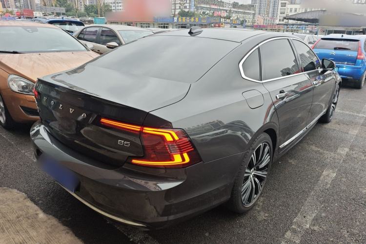 Used Volvo S90 2023 B5 Zhiyuan Luxury Edition Rear Right 45 Deg