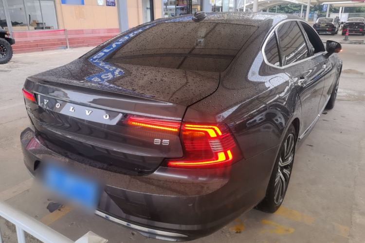 Used Volvo S90 2023 B5 Zhiyuan Luxury Edition Rear Right 45 Deg
