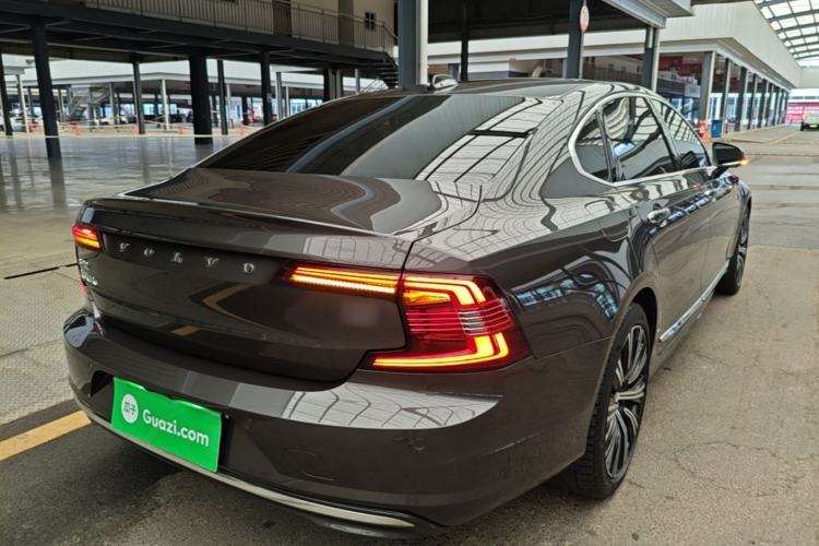Used Volvo S90 2023 B5 Zhiyuan Luxury Edition Rear Right 45 Deg