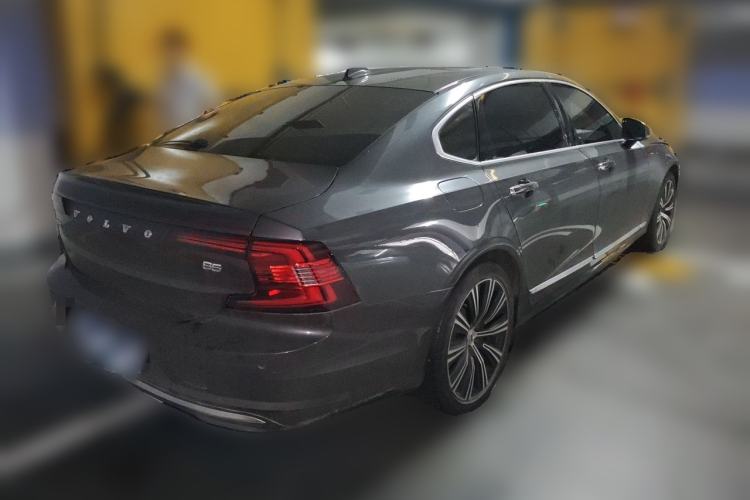 Used Volvo S90 2023 B5 Zhiyuan Luxury Edition Rear Right 45 Deg