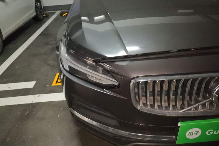 Used Volvo S90 2023 B5 Zhiyuan Luxury Edition Right Front Headlight