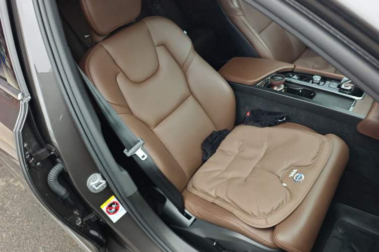 Used Volvo S90 2023 B5 Zhiyuan Luxury Edition Right Front Seat