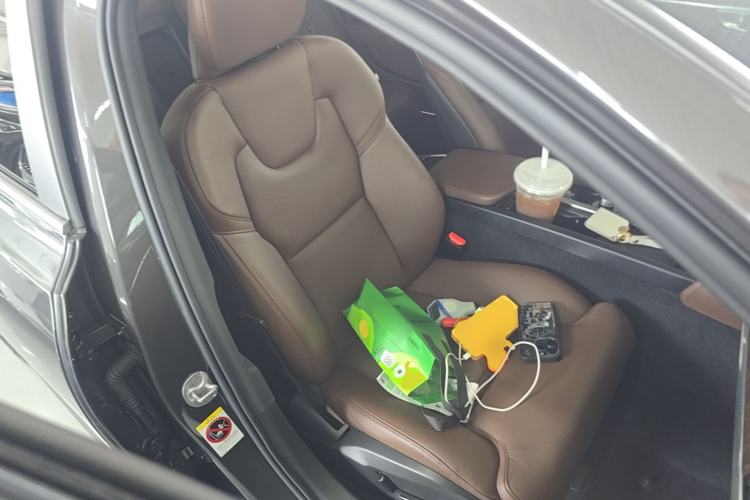 Used Volvo S90 2023 B5 Zhiyuan Luxury Edition Right Front Seat