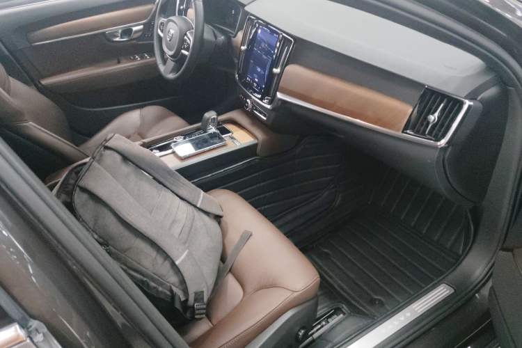 Used Volvo S90 2023 B5 Zhiyi Luxury Edition Right Front Seat