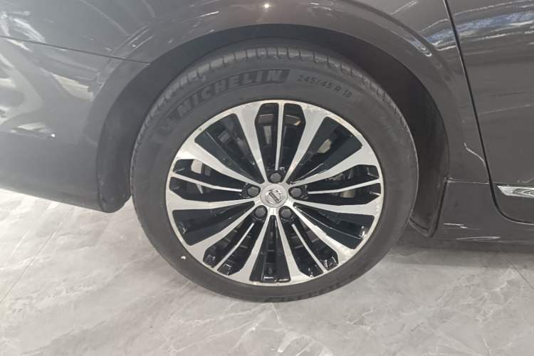 Used Volvo S90 2023 B5 Zhiyi Luxury Edition Right Rear Wheel Hub