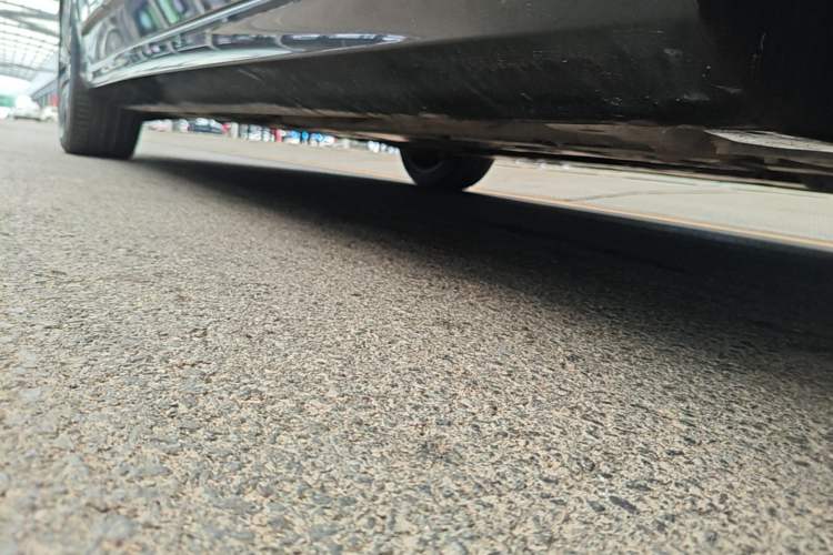 Used Volvo S90 2023 B5 Zhiyuan Luxury Edition Right Side Sill