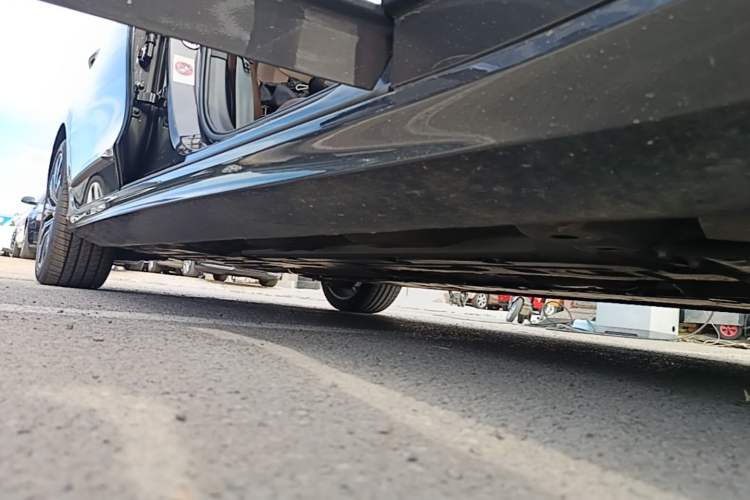 Used Volvo S90 2023 B5 Zhiyuan Luxury Edition Right Side Sill