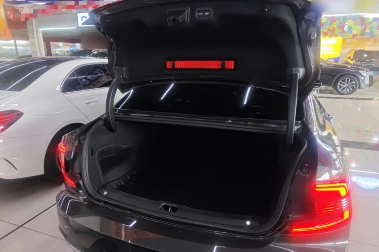 Used Volvo S90 2023 B5 Zhiyuan Luxury Edition Trunk