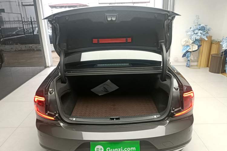 Used Volvo S90 2023 B5 Zhiyi Luxury Edition Trunk