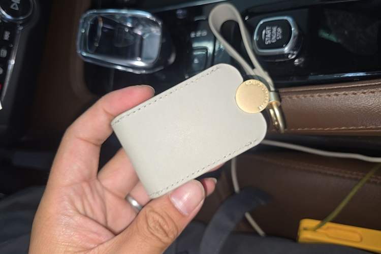 Used Volvo S90 2023 B5 Zhiyuan Luxury Edition Vehicle Key