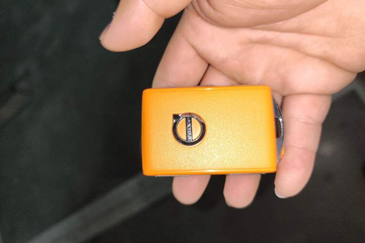 Used Volvo S90 2023 B5 Zhiyuan Luxury Edition Vehicle Key