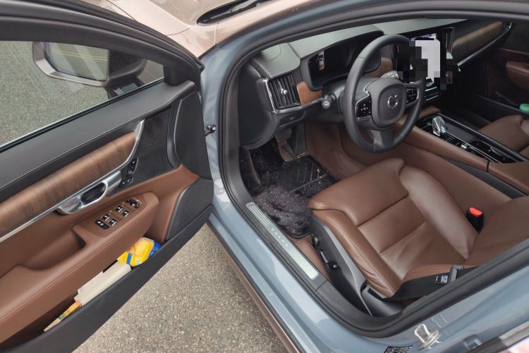 Used Volvo S90 2023 B5 Zhiyuan Luxury Edition Driver Seat