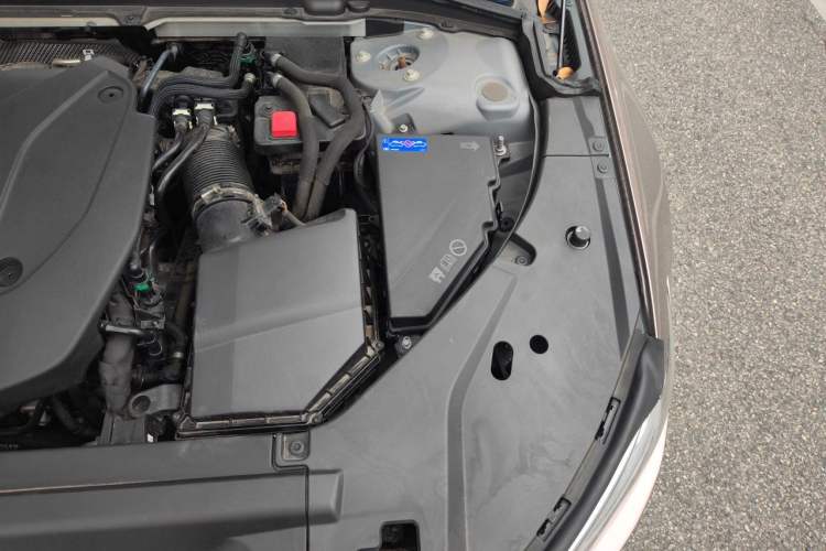 Used Volvo S90 2023 B5 Zhiyuan Luxury Edition Engine Bay Left