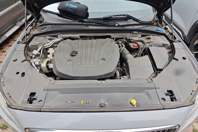 Used Volvo S90 2023 B5 Zhiyuan Luxury Edition Engine Bay
