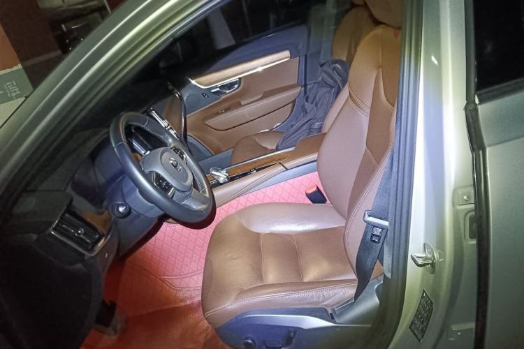 Used Volvo S90 2023 B5 Zhiyi Luxury Edition Left Front Seat