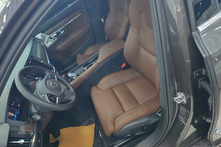Used Volvo S90 2023 B5 Luxury Smart Edition Left Front Seat