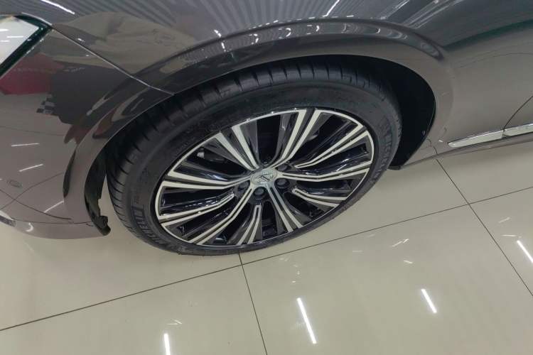 Used Volvo S90 2023 B5 Luxury Smart Edition Left Front Wheel Hub