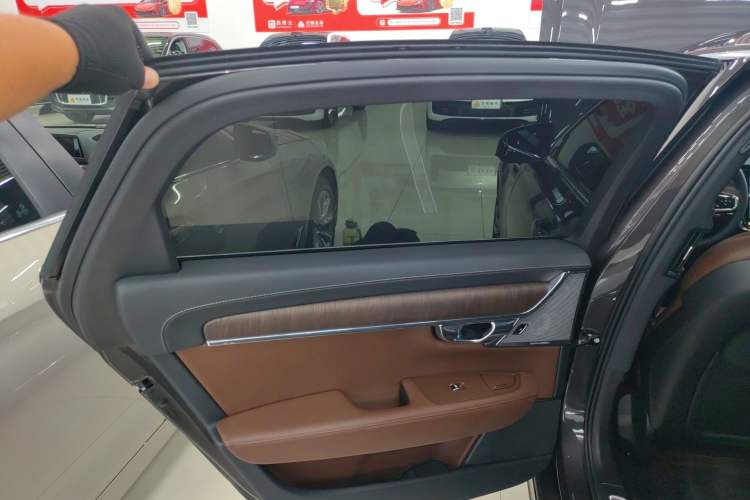 Used Volvo S90 2023 B5 Luxury Smart Edition Left Rear Door Interior