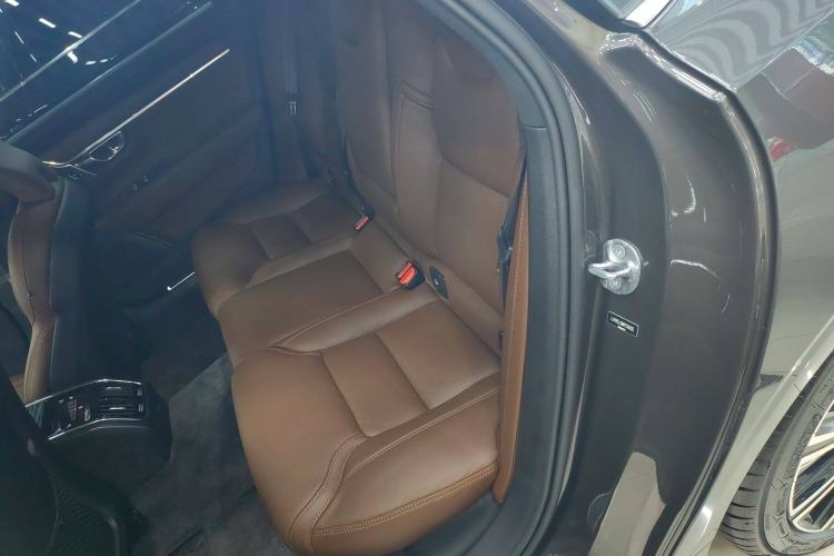 Used Volvo S90 2023 B5 Luxury Smart Edition Left Rear Seat