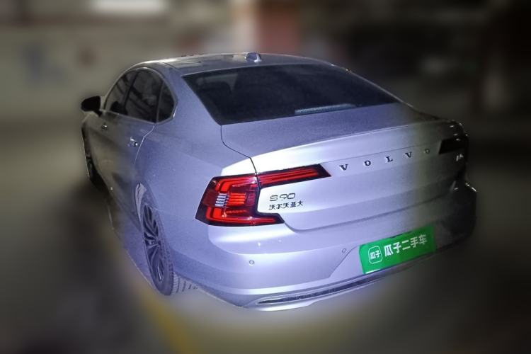 Used Volvo S90 2023 B5 Zhiyi Luxury Edition Rear Left 45 Deg