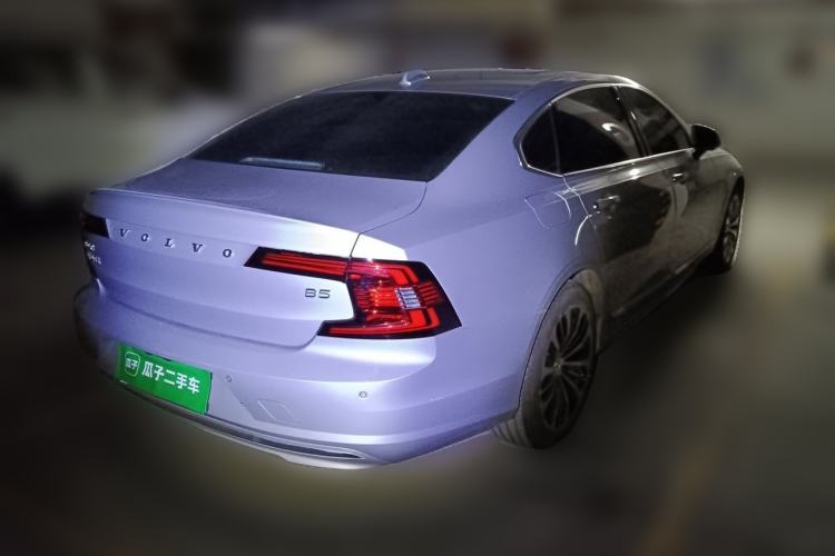 Used Volvo S90 2023 B5 Zhiyi Luxury Edition Rear Right 45 Deg