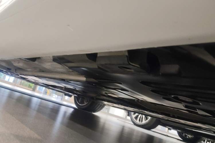 Used Volvo S90 2023 B5 Luxury Smart Edition Chassis Rear Left
