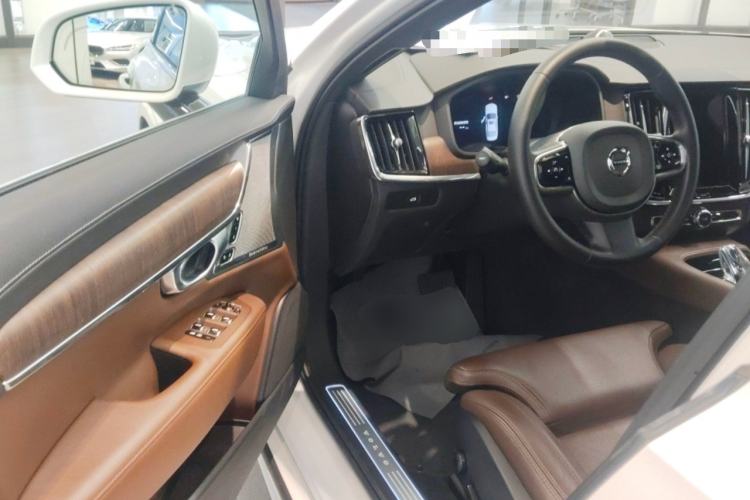 Used Volvo S90 2023 B5 Luxury Smart Edition Driver Seat