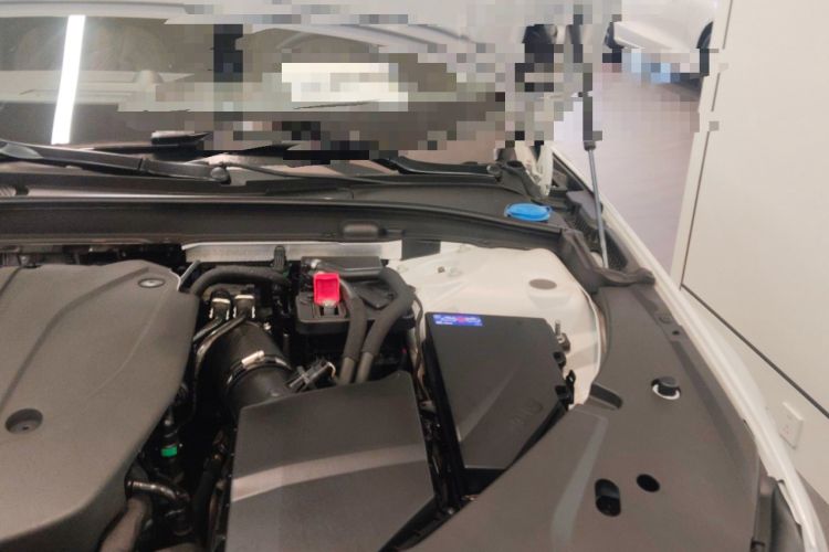 Used Volvo S90 2023 B5 Luxury Smart Edition Engine Bay Left