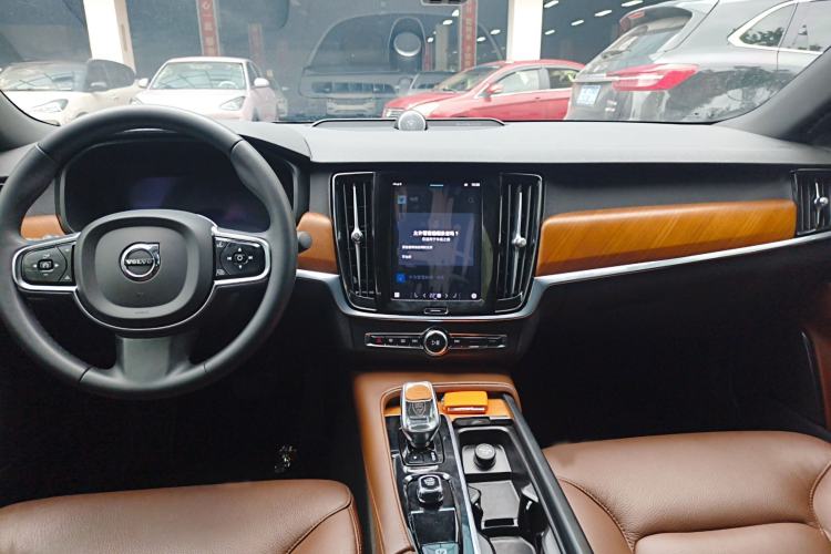 Used Volvo S90 2023 B5 Zhiyi Luxury Edition Interior 2