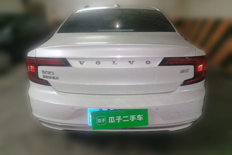 Used Volvo S90 2023 B5 Zhiyi Luxury Edition Rear
