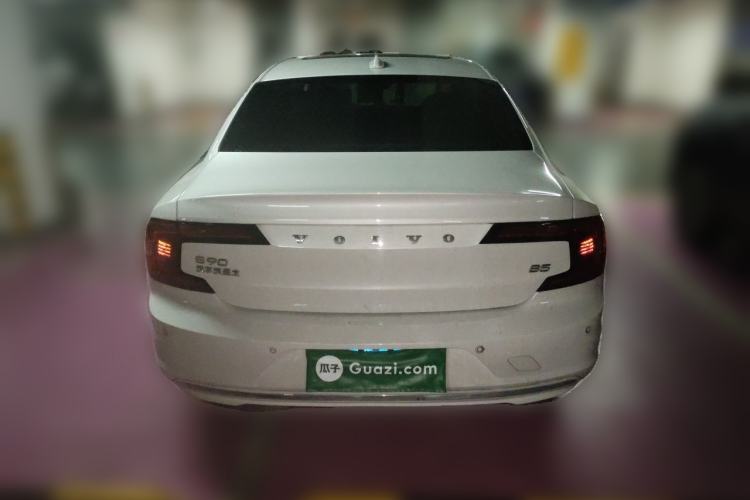 Used Volvo S90 2023 B5 Zhiyuan Luxury Edition Rear