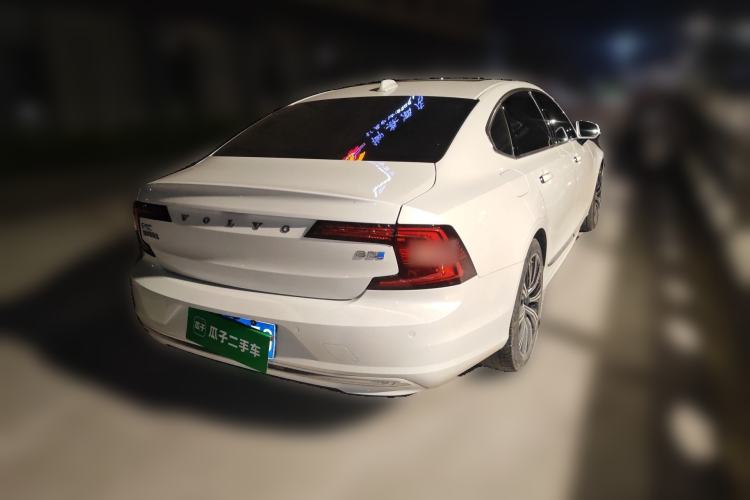 Used Volvo S90 2023 B5 Zhiyuan Luxury Edition Rear Right 45 Deg