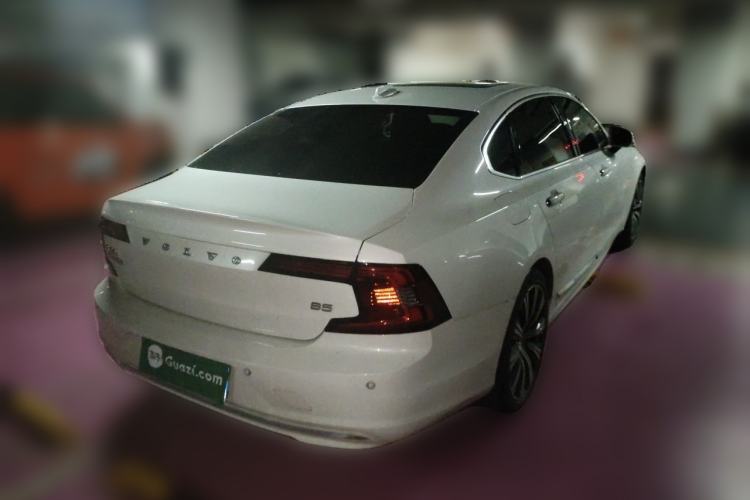 Used Volvo S90 2023 B5 Zhiyuan Luxury Edition Rear Right 45 Deg