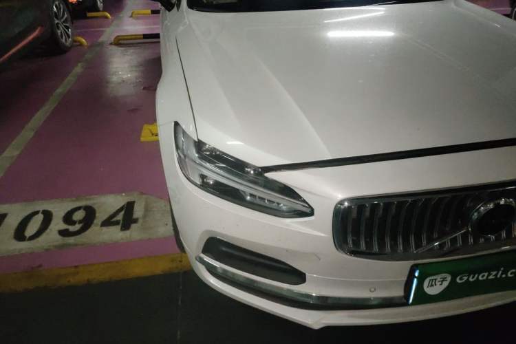 Used Volvo S90 2023 B5 Zhiyuan Luxury Edition Right Front Headlight