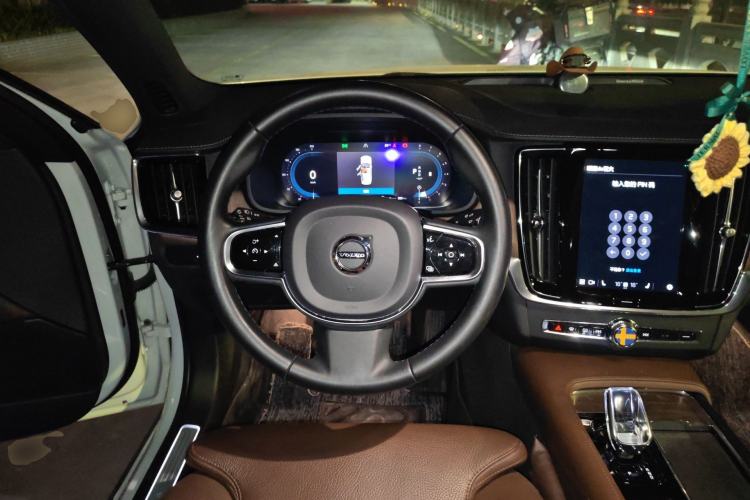 Used Volvo S90 2023 B5 Zhiyuan Luxury Edition Steering Wheel