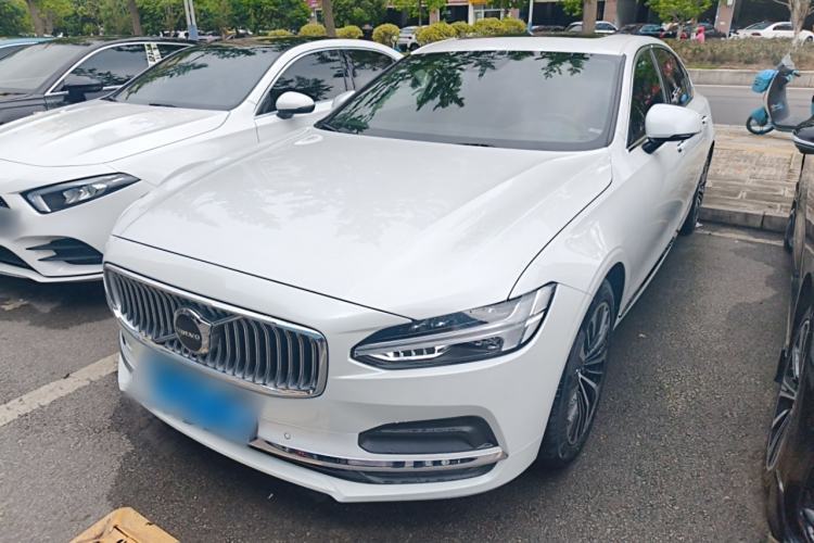 Used Volvo S90 2023 B5 Zhiyi Luxury Edition Guazi used car, China used car export, Used car for sale, Used  cars, Cheapest cars for sale
