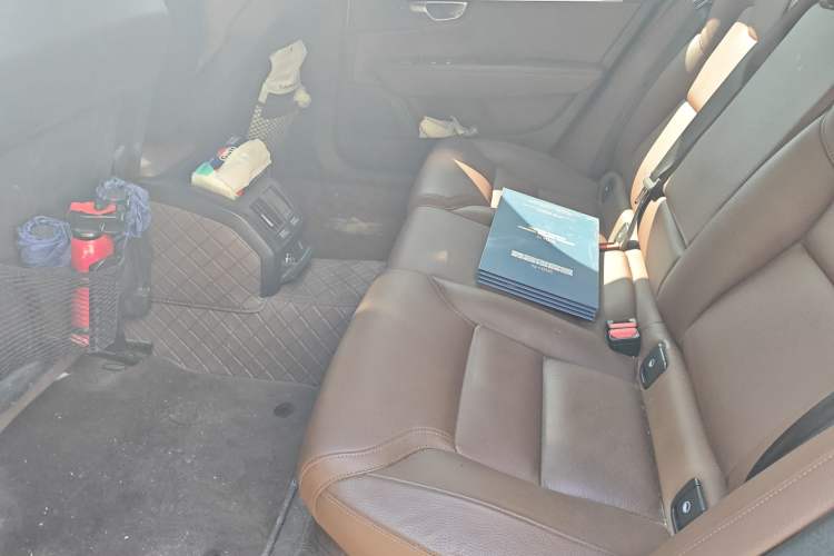 Used Volvo S90 2023 B5 Zhiyi Luxury Edition Left Rear Seat