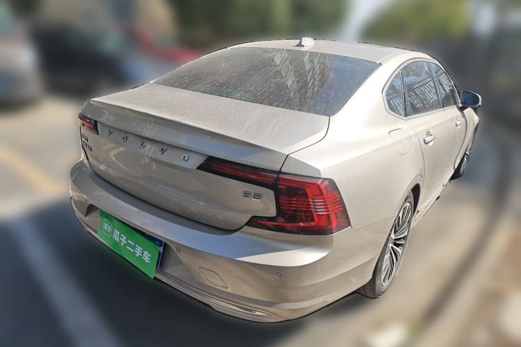 Used Volvo S90 2023 B5 Zhiyi Luxury Edition Rear Right 45 Deg