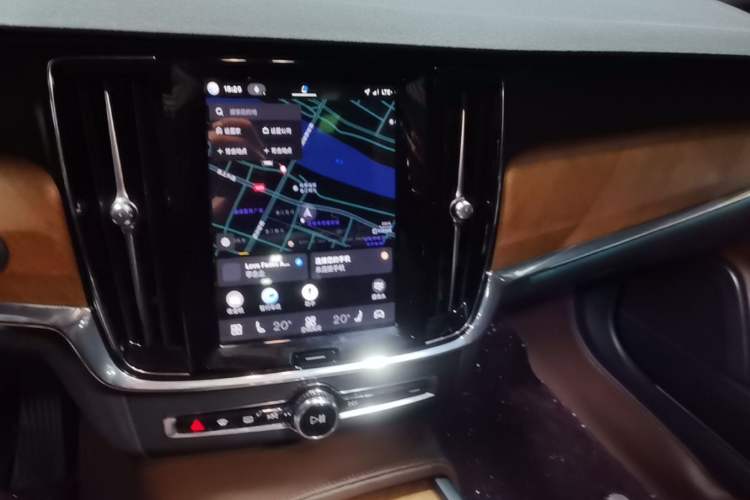 Used Volvo S90 2024 B5 Zhiyi Luxury Edition Audio And AC Panel