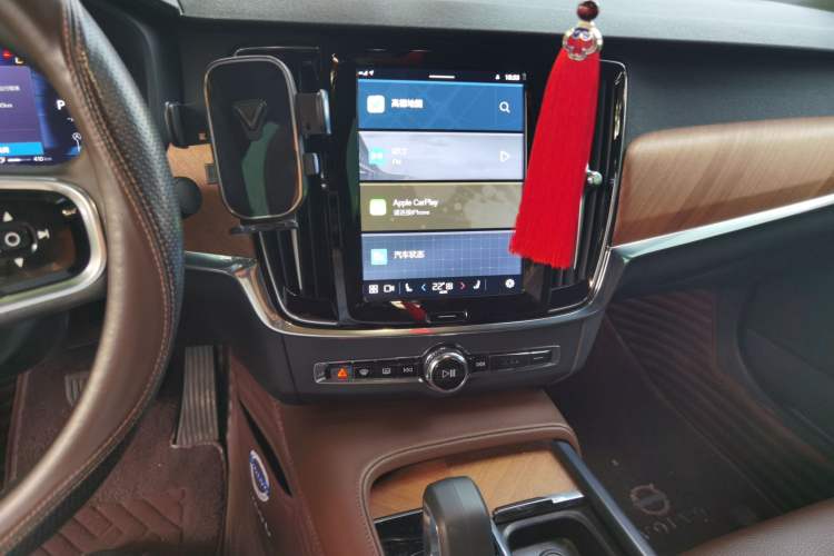 Used Volvo S90 2024 B5 Zhiyi Luxury Edition Audio And AC Panel
