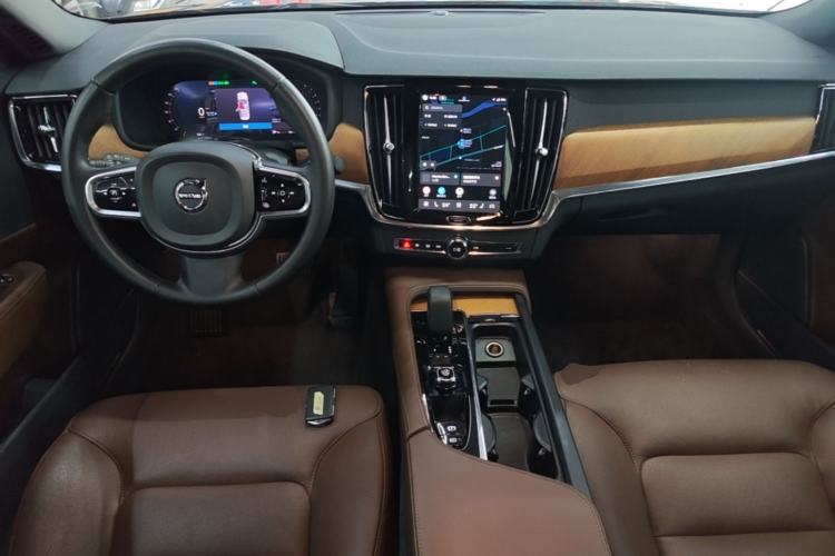 Used Volvo S90 2024 B5 Zhiyi Luxury Edition Center Console