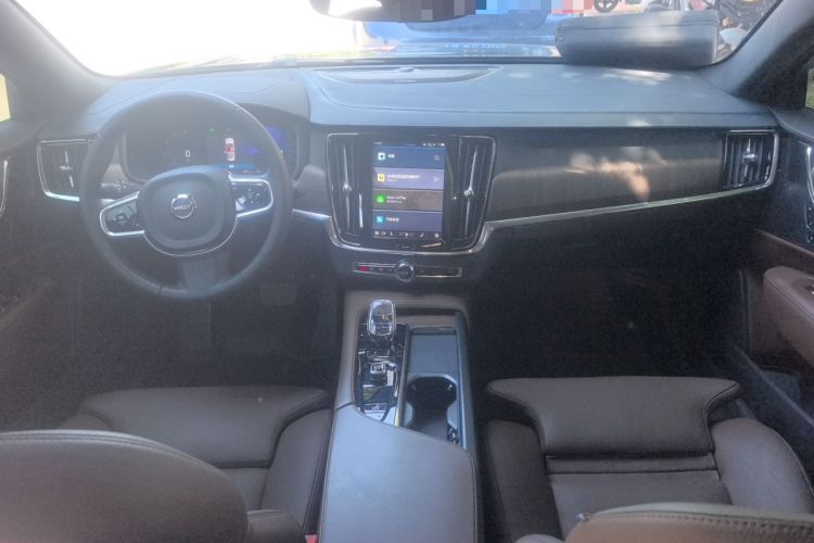 Used Volvo S90 2024 B5 Zhiyuan Luxury Edition Center Console
