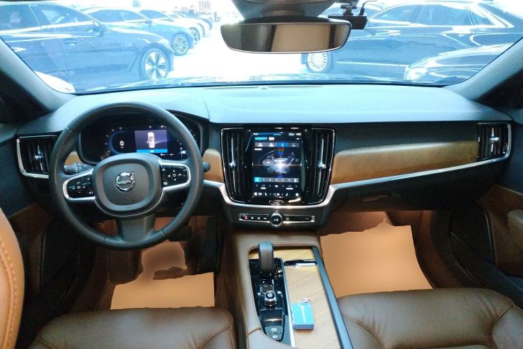 Used Volvo S90 2024 B5 Zhiyi Luxury Edition Center Console