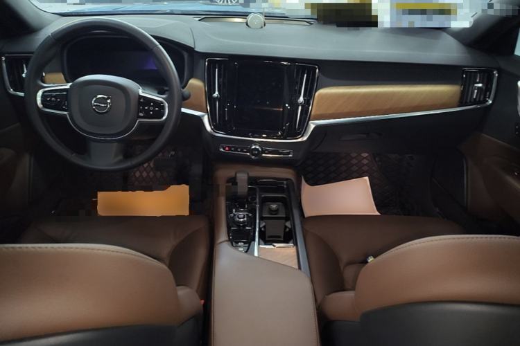 Used Volvo S90 2024 B5 Zhiyi Luxury Edition Center Console