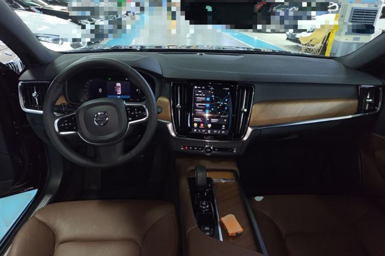 Used Volvo S90 2024 B5 Zhiyi Luxury Edition Center Console
