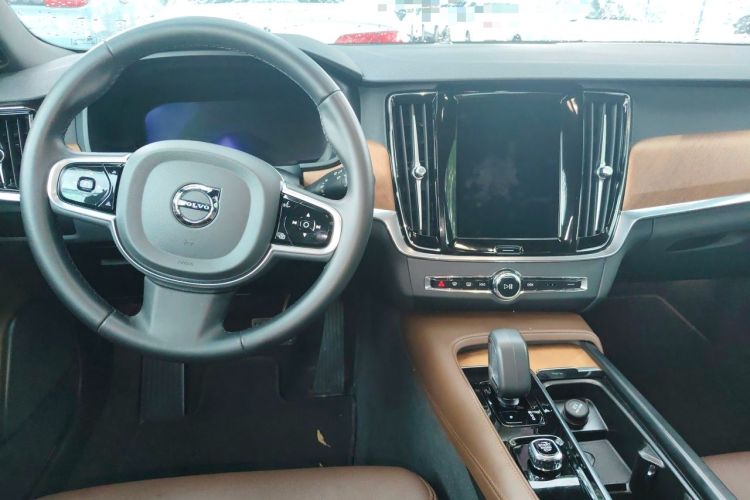Used Volvo S90 2024 B5 Zhiyi Luxury Edition Center Console