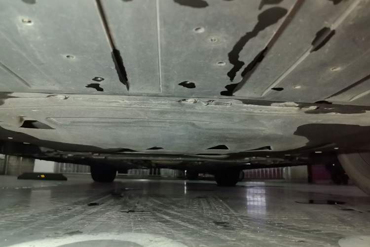 Used Volvo S90 2024 B5 Zhiyuan Luxury Edition Chassis Front