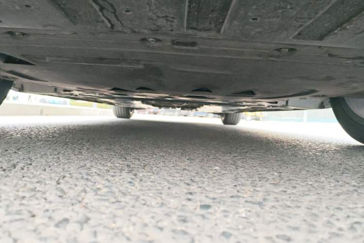 Used Volvo S90 2024 B5 Zhiyi Luxury Edition Chassis Front