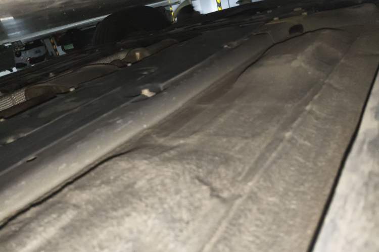 Used Volvo S90 2024 B5 Zhiyuan Luxury Edition Chassis Front Left